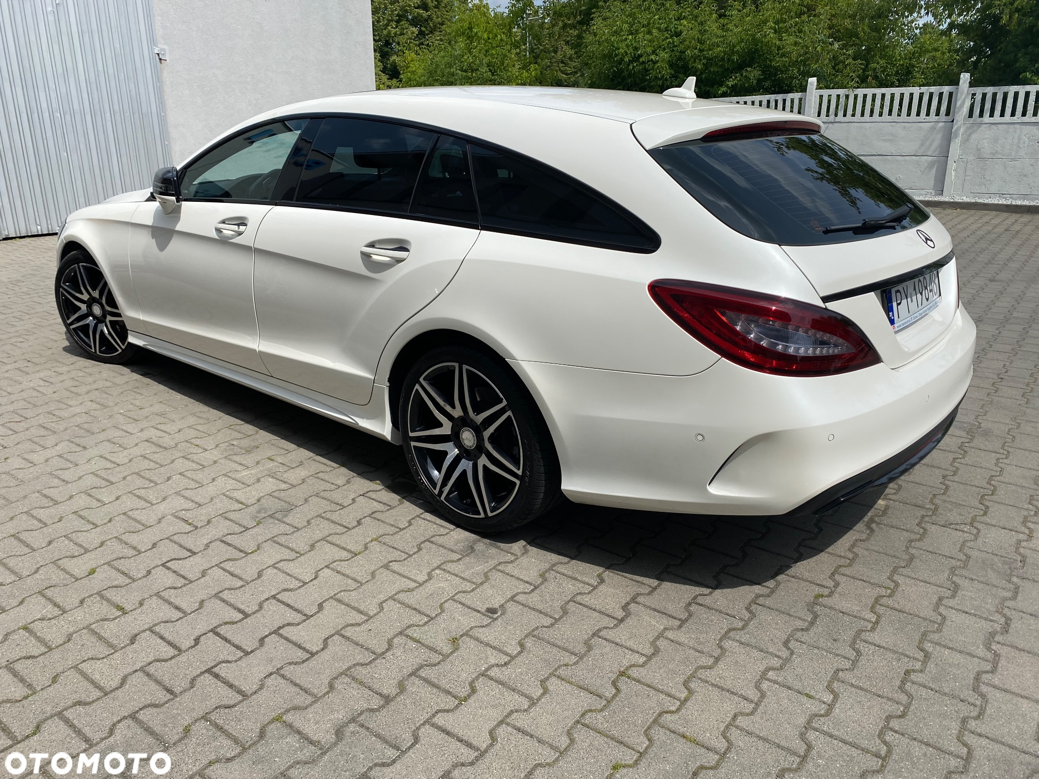 Mercedes-Benz CLS Shooting Brake 350 (BlueTEC) d 9G-TRONIC - 4