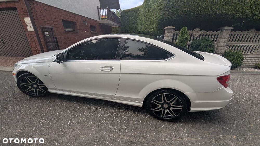 Mercedes-Benz Klasa C 250 Sport 7G-TRONIC - 13