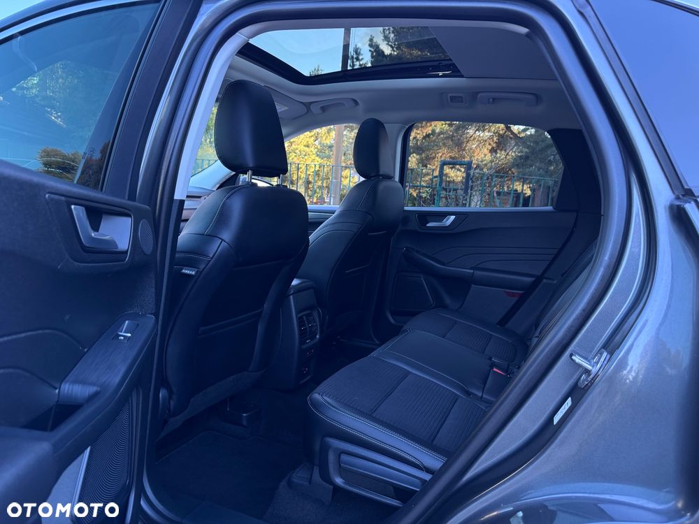 Ford Kuga 1.5 EcoBoost 2x4 Titanium - 21