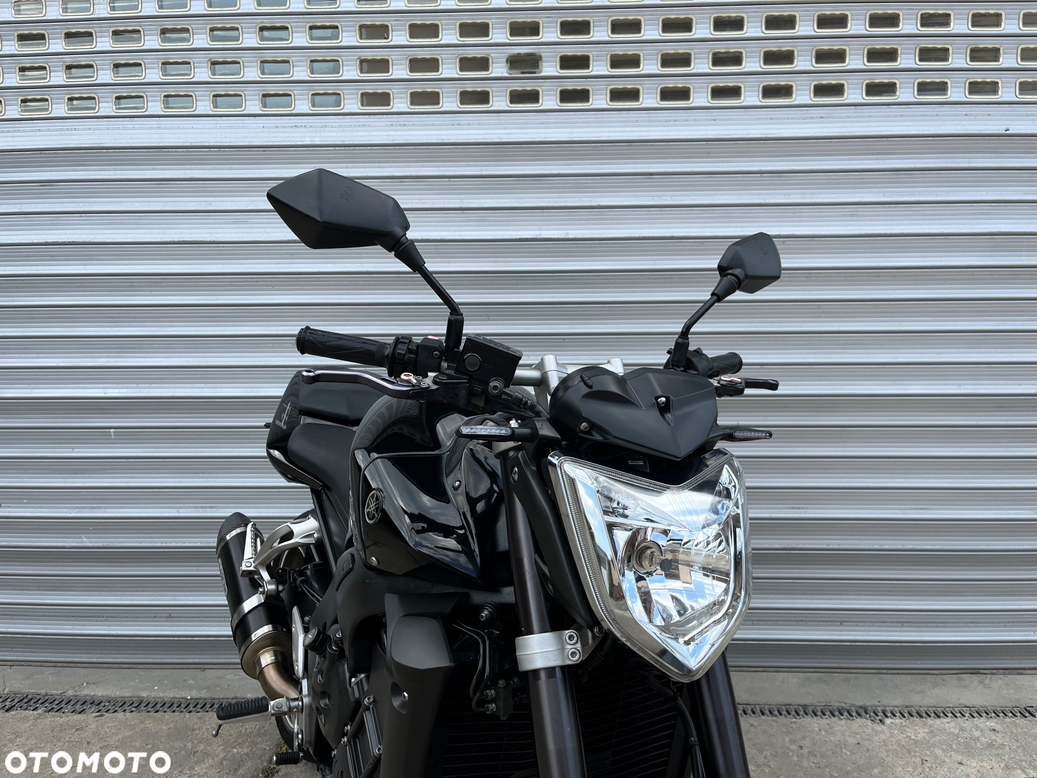 Yamaha FZ - 26