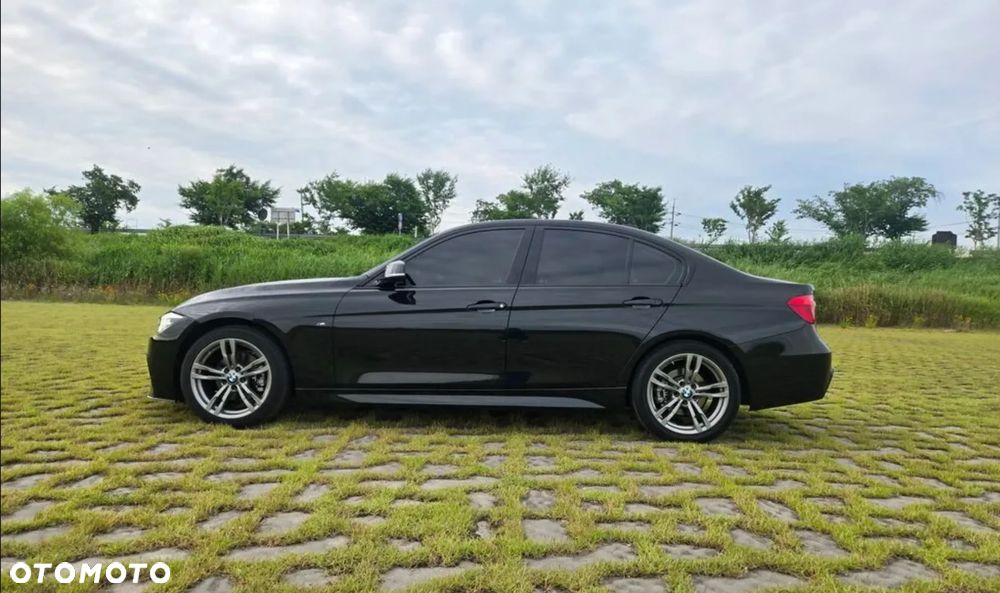 BMW Seria 3 320d Edition M Sport Shadow - 8