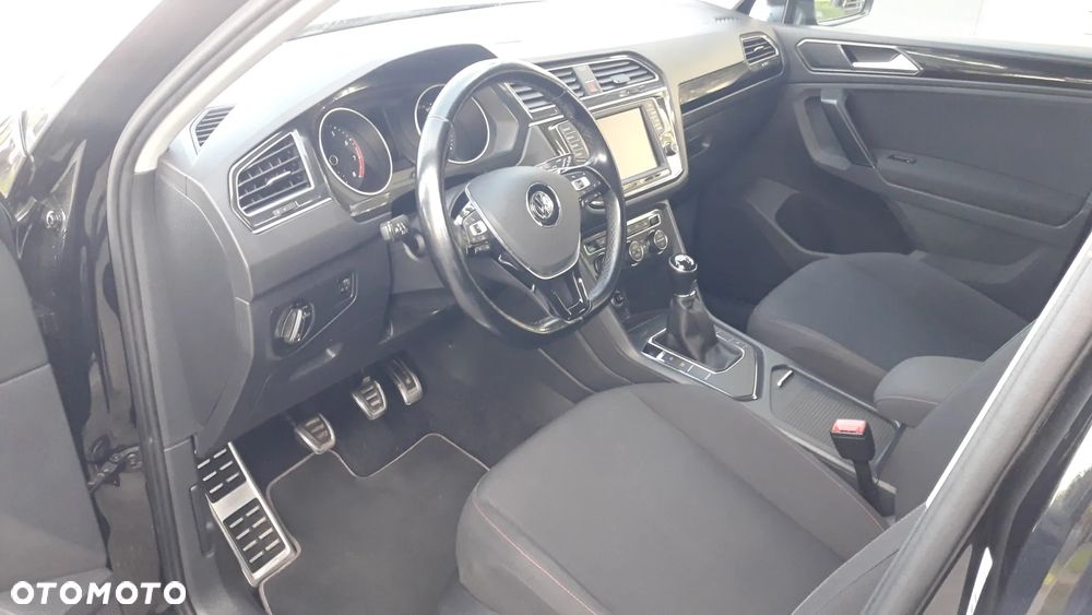 Volkswagen Tiguan 1.4 TSI (BlueMotion Technology) Sound - 12