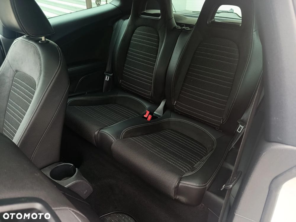 Volkswagen Scirocco 1.4 TSI DSG Edition - 24