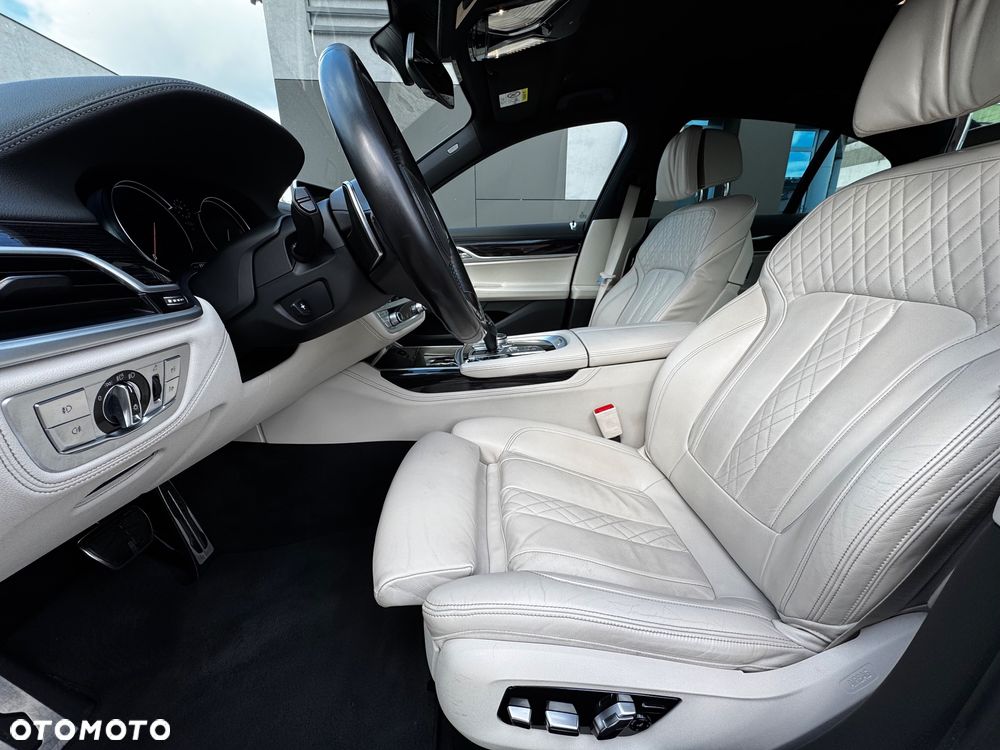 BMW Seria 7 740d xDrive - 10