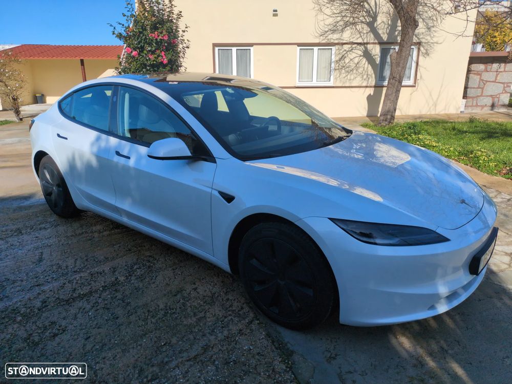Tesla Model 3 Tração Traseira Standard - 3