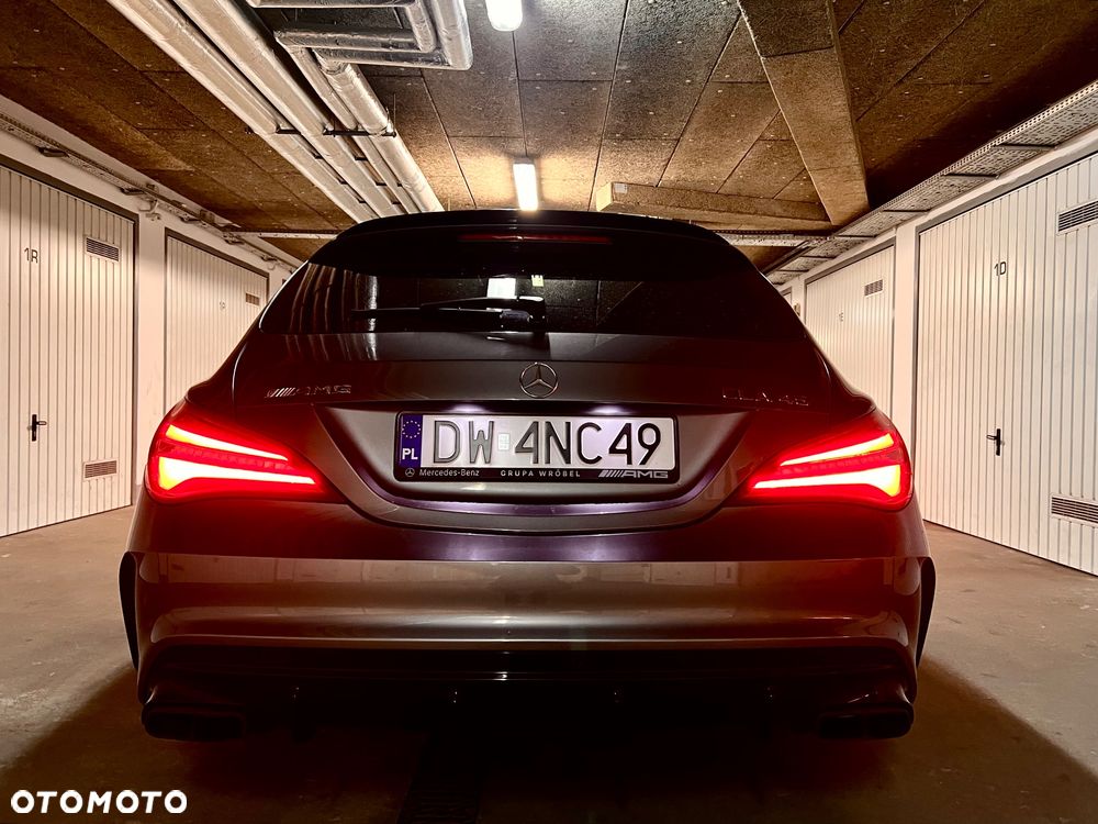 Mercedes-Benz CLA - 2