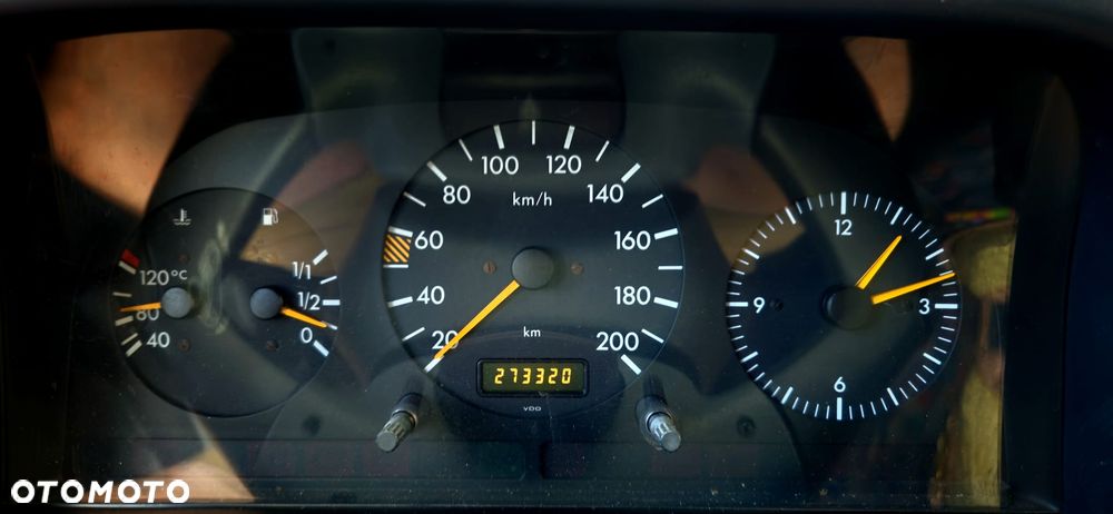 Mercedes-Benz SPRINTER - 11