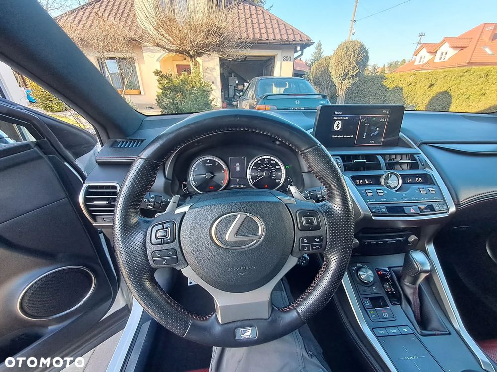 Lexus NX 300 AWD F SPORT - 3