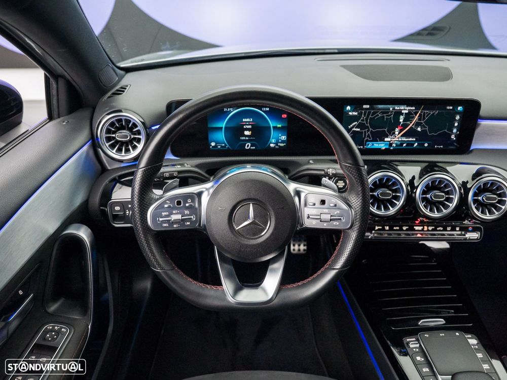 Mercedes-Benz A 250 e AMG Line - 15