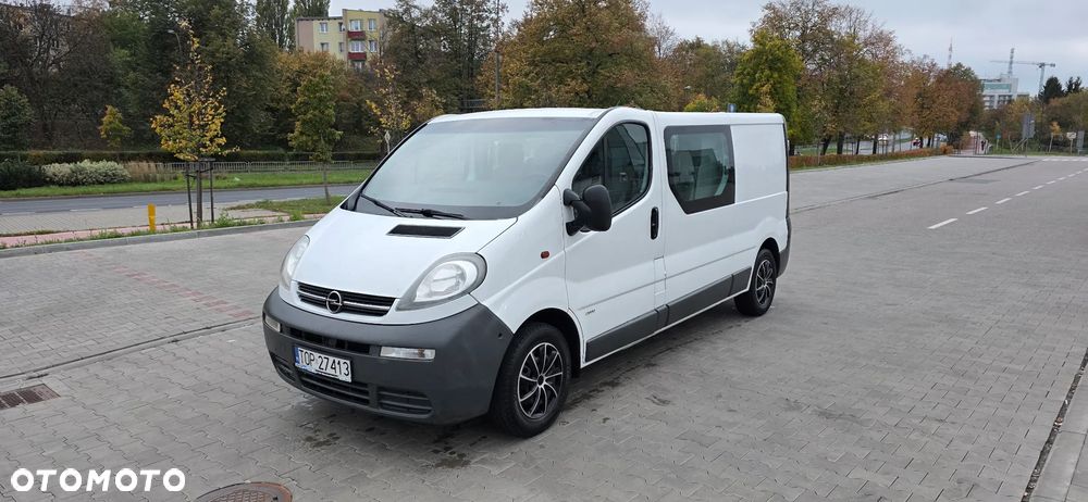 Opel Vivaro 2006 photo 2