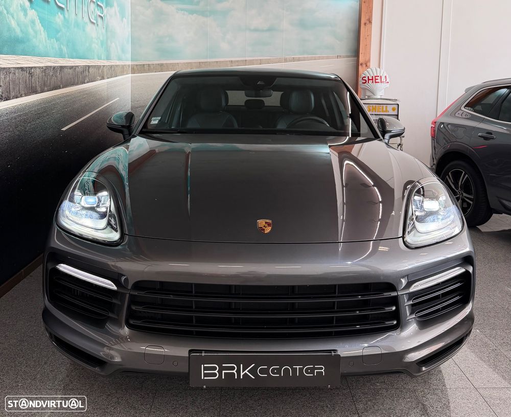 Porsche Cayenne Coupé E-Hybrid Platinum Edition - 2