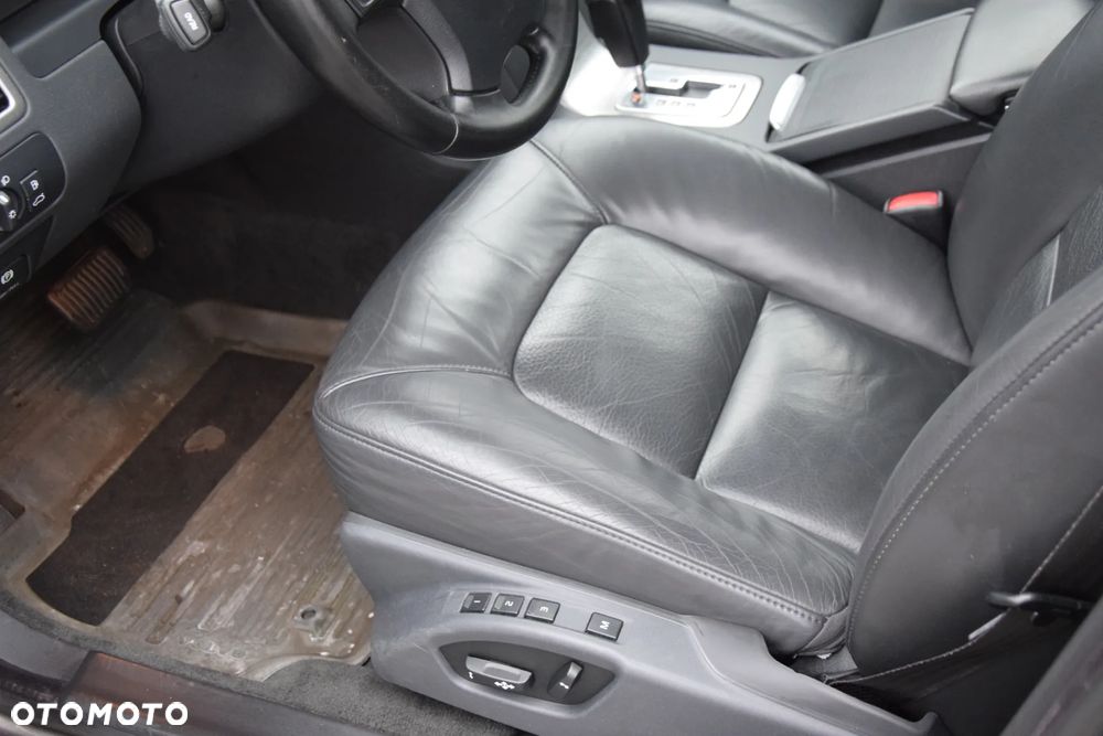 Volvo V70 2.5T Summum - 29