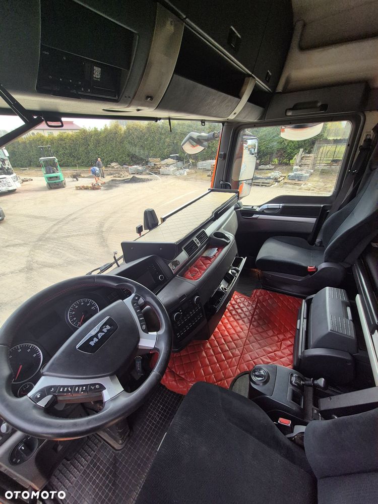 MAN TGX - 17