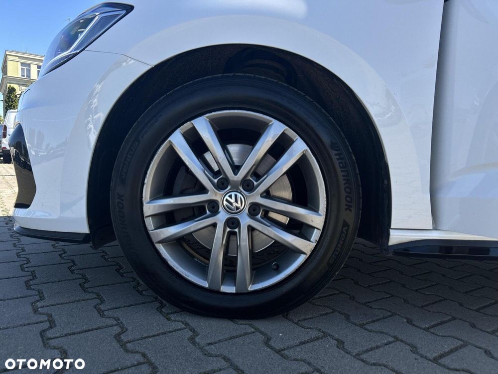 Volkswagen Touran 1.8 TSI BMT Highline DSG - 32