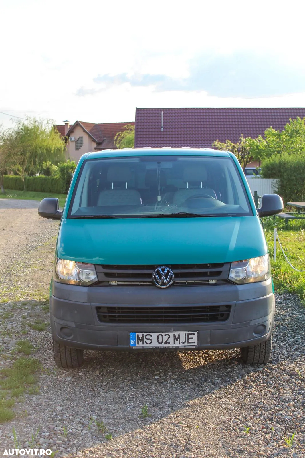 Volkswagen Transporter - 2