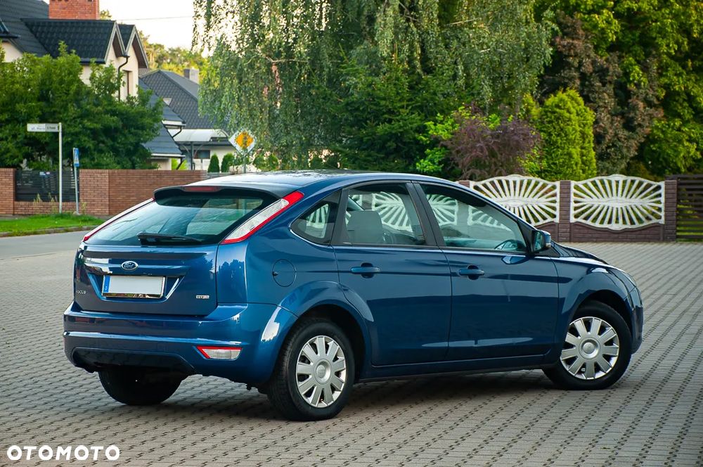 Ford Focus 1.6 TDCi Connection - 27