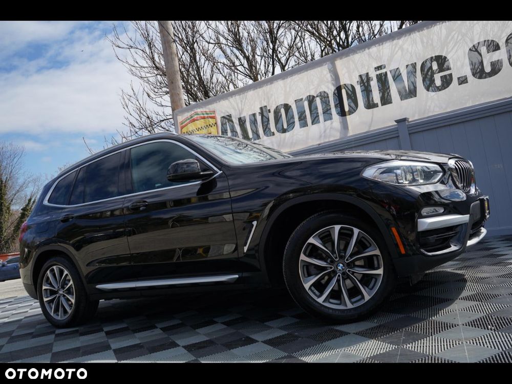 BMW X3 xDrive30i Advantage sport - 3