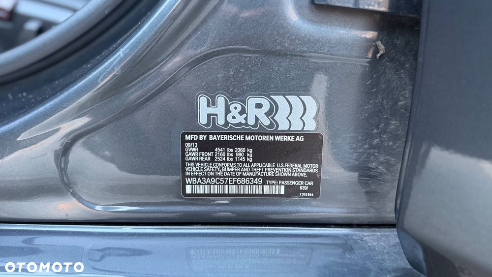 BMW Seria 3 335i M Sport - 15