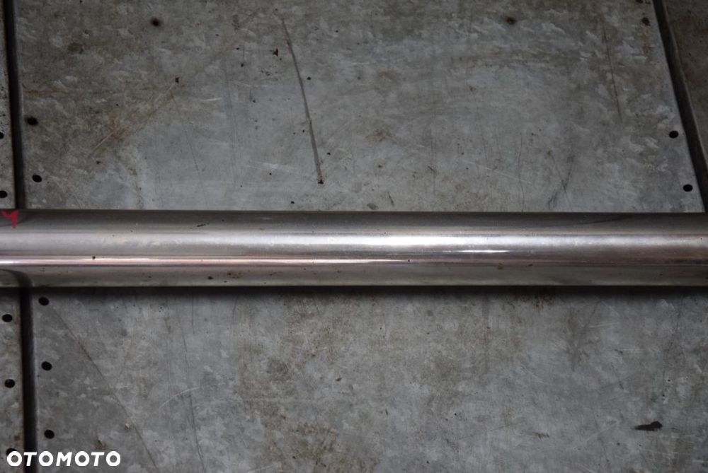 MITSUBISHI PAJERO III PRÓG PROGI STOPIEŃ STOPNIE KPL. 5D - 6