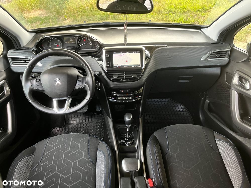 Peugeot 2008 - 19