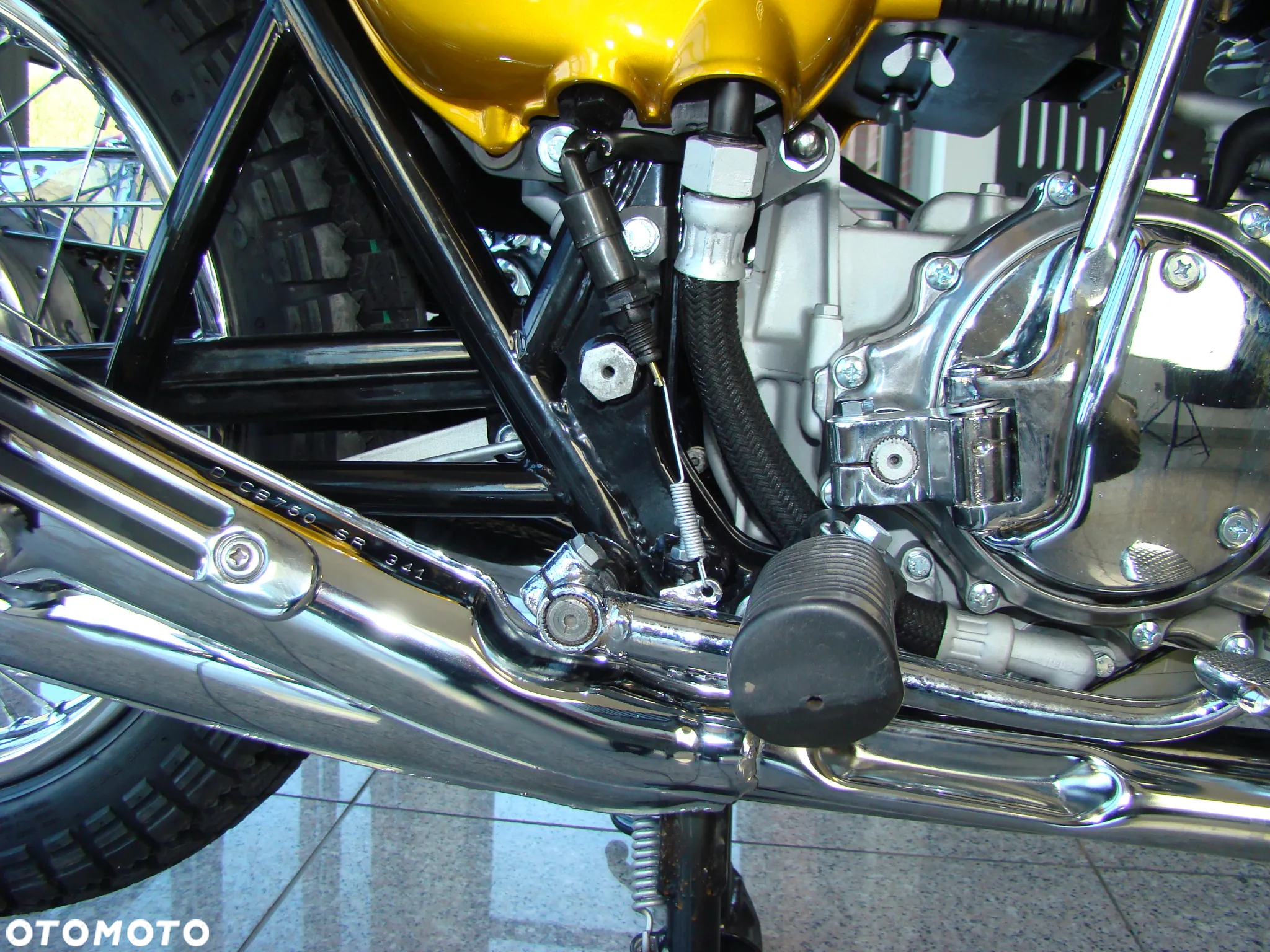 Honda CB - 19