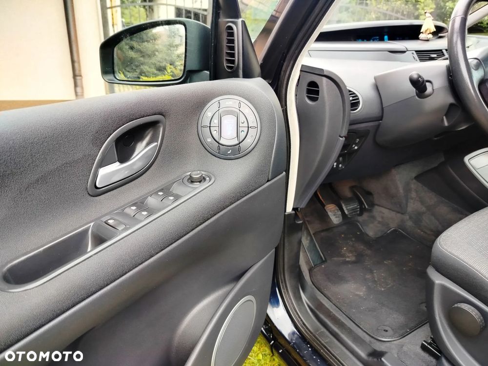 Renault Espace 2.0 Tech Run - 25