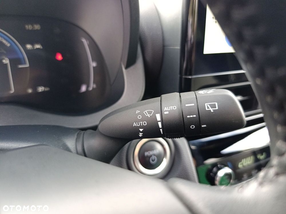 Toyota Yaris Cross Hybrid 1.5 Style - 27