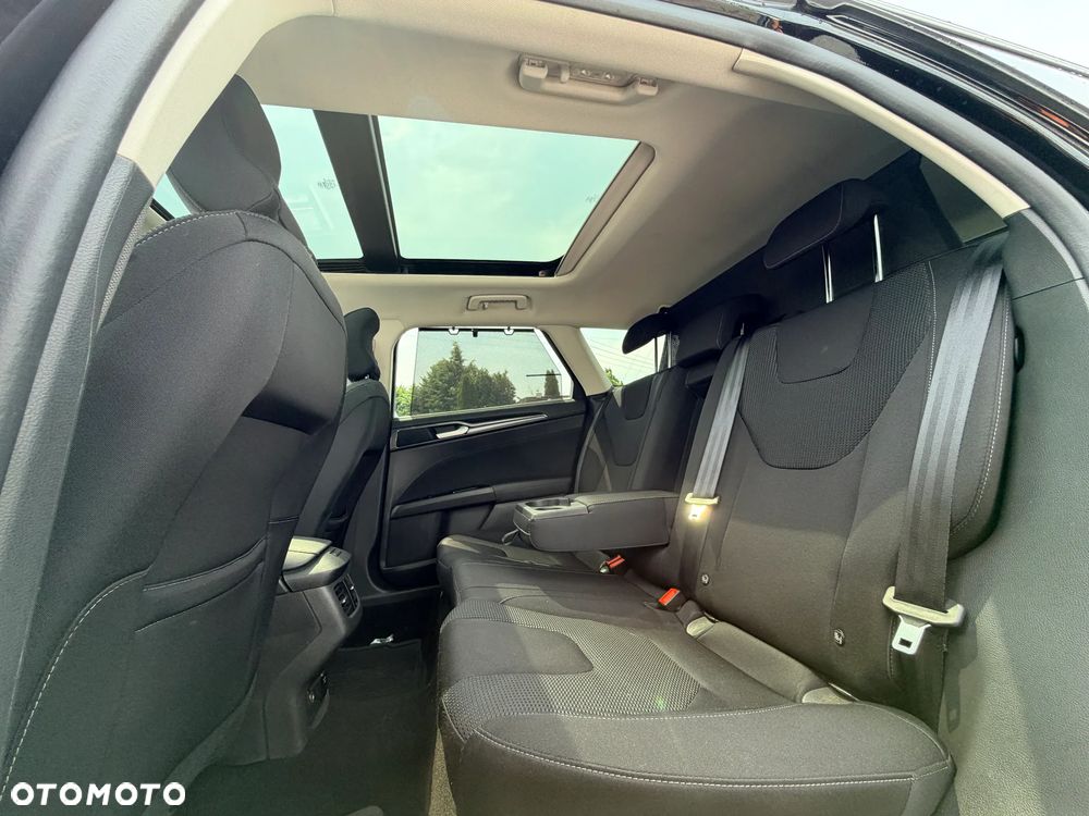 Ford Mondeo 2.0 EcoBlue Titanium - 17