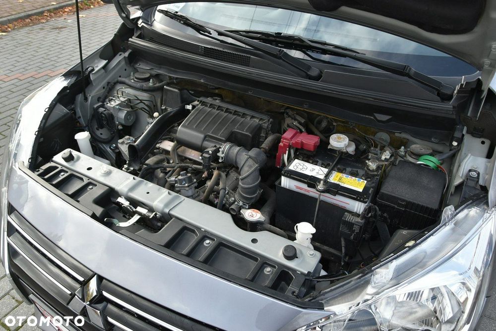 Mitsubishi Space Star - 26