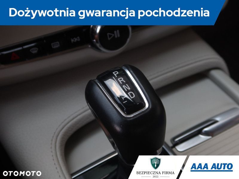 Volvo S90 - 21