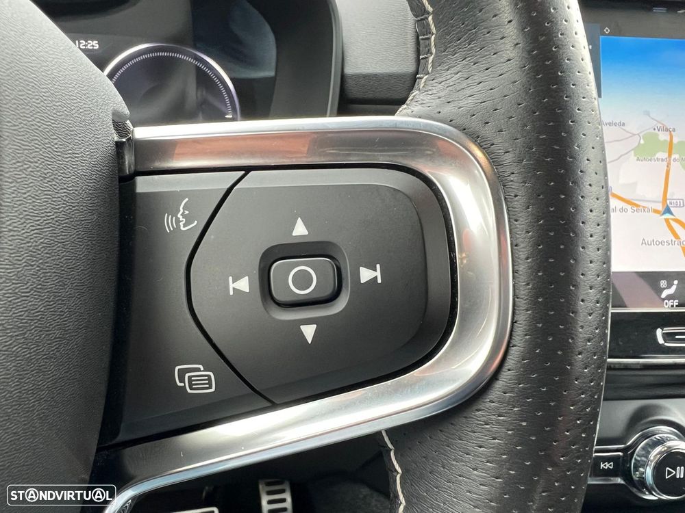 Volvo XC 40 - 19