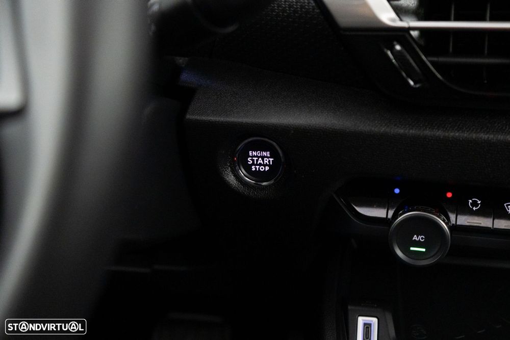 Citroën C4 X 1.2 PureTech Shine Pack EAT8 - 23