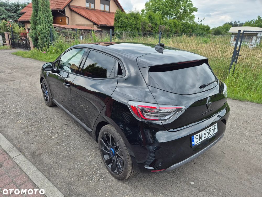 Renault Clio 1.6 E-TECH Initiale Paris - 10
