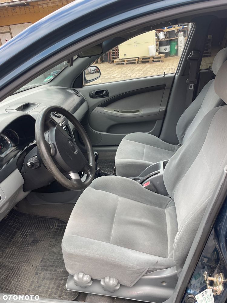 Chevrolet Nubira ver-1-6-star - 6
