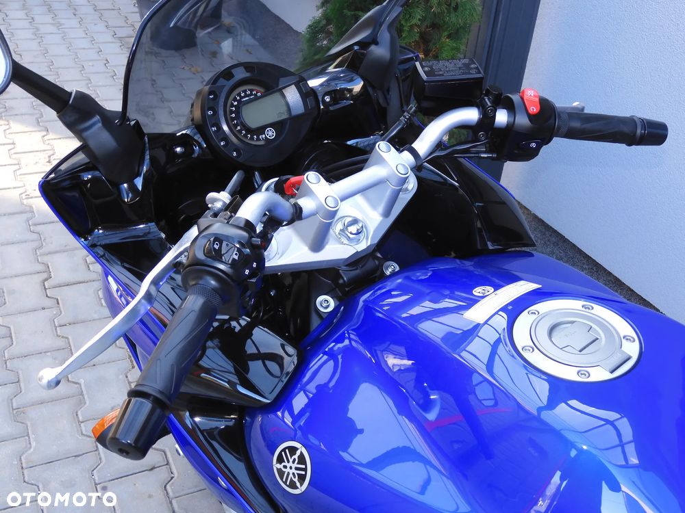 Yamaha FZ6 - 24