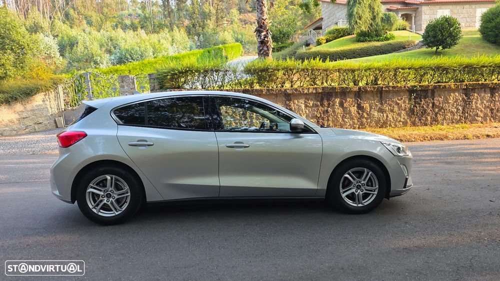 Ford Focus 1.0 EcoBoost Hybrid TITANIUM DESIGN - 11