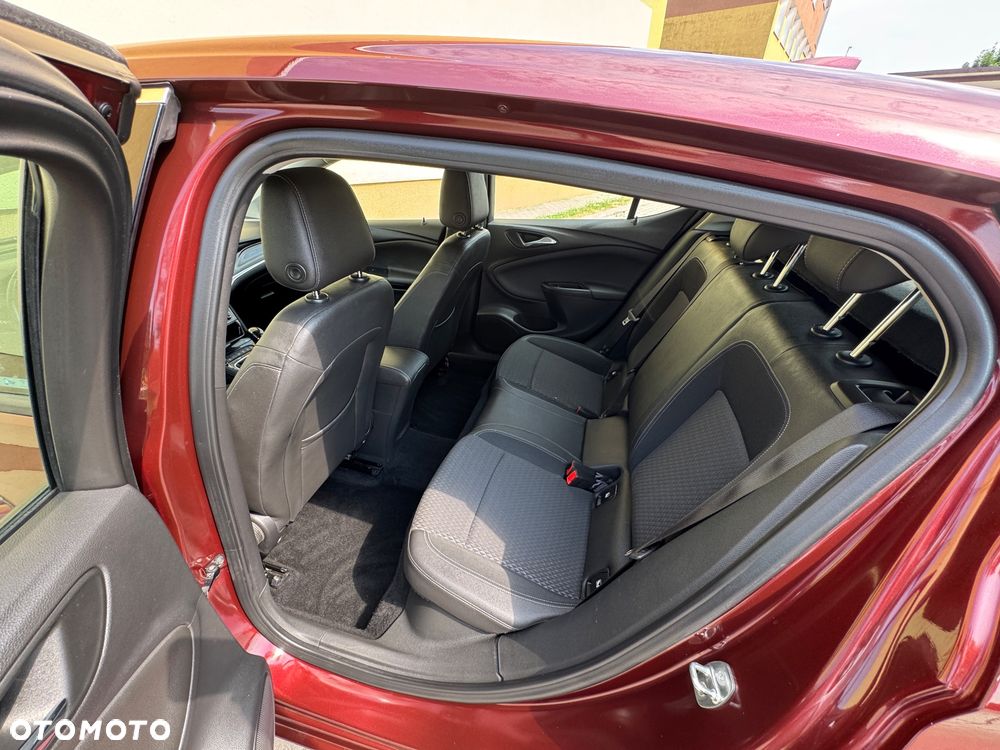 Opel Astra 1.4 T Elite S&S - 7