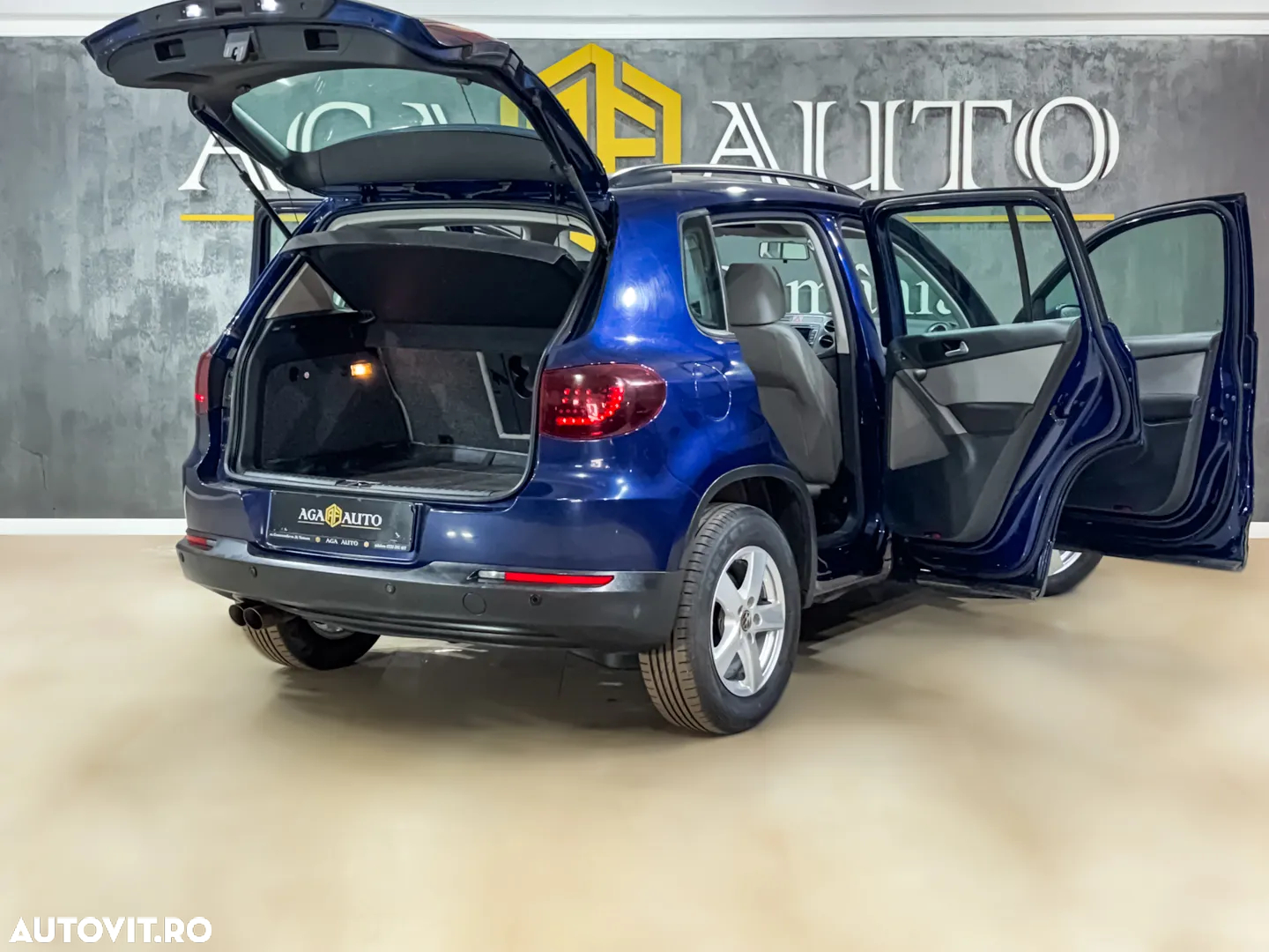 Volkswagen Tiguan - 22