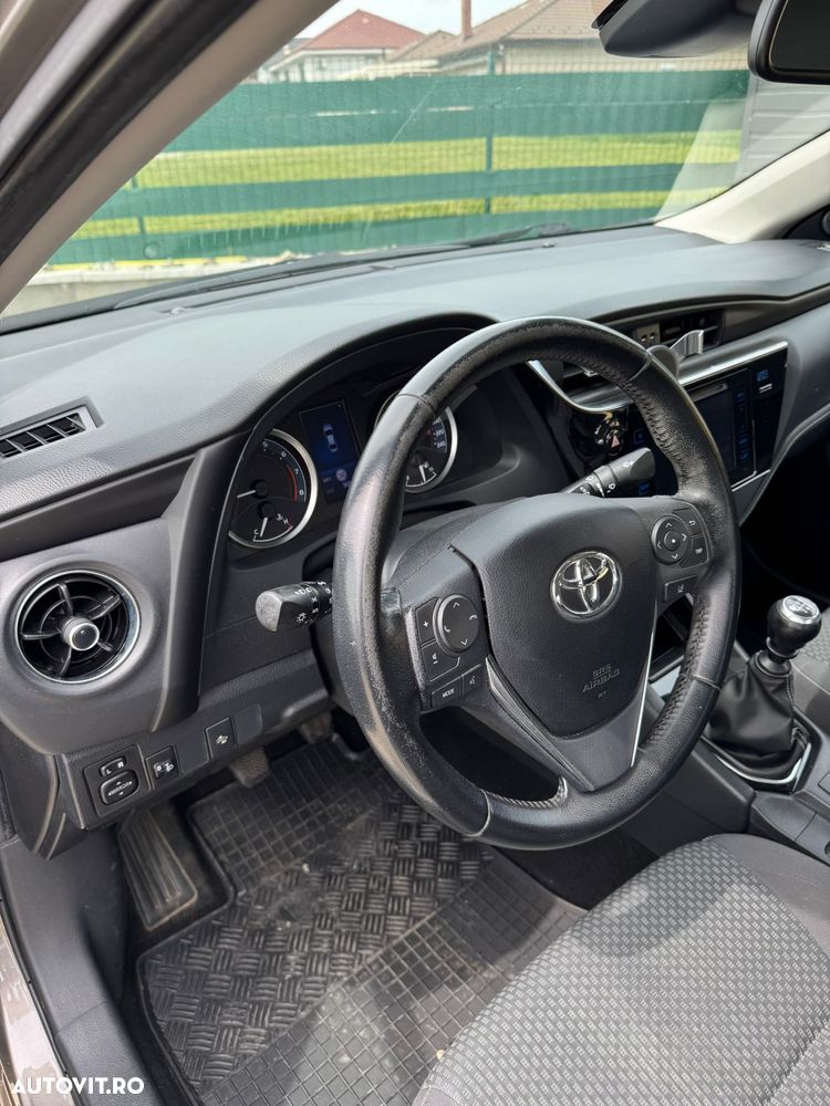 Toyota Corolla 1.6 Valvematic Luna - 12