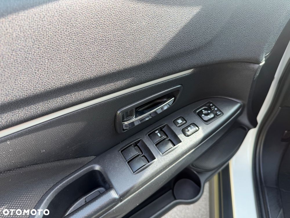 Mitsubishi ASX 1.6 2WD Edition - 18