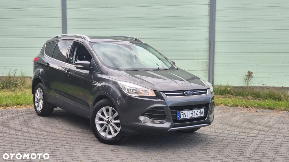 Ford Kuga 2.0 TDCi 2x4 Titanium - 2
