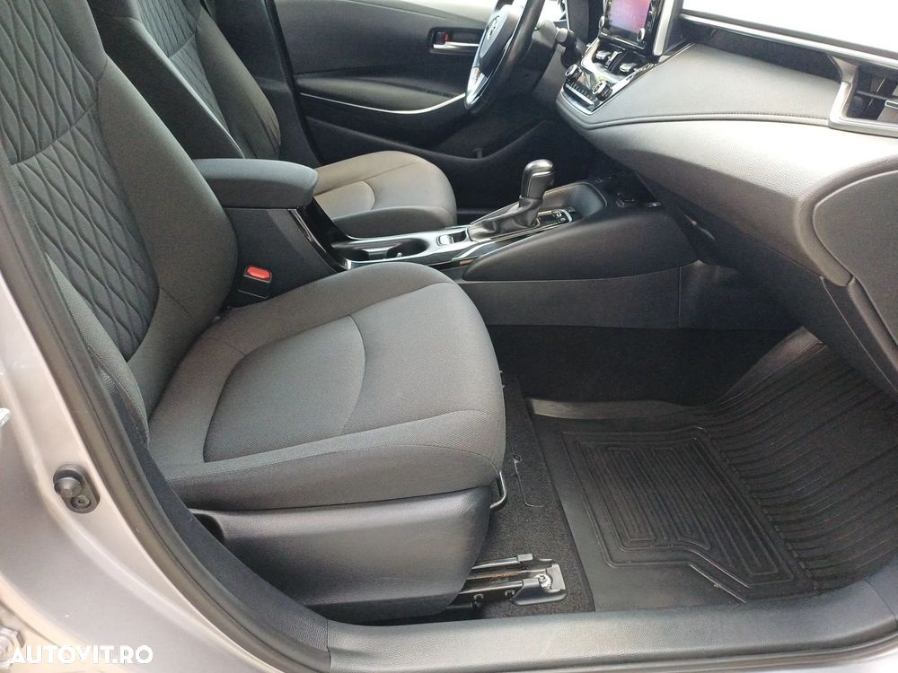 Toyota Corolla 1.8 HSD Dynamic - 23