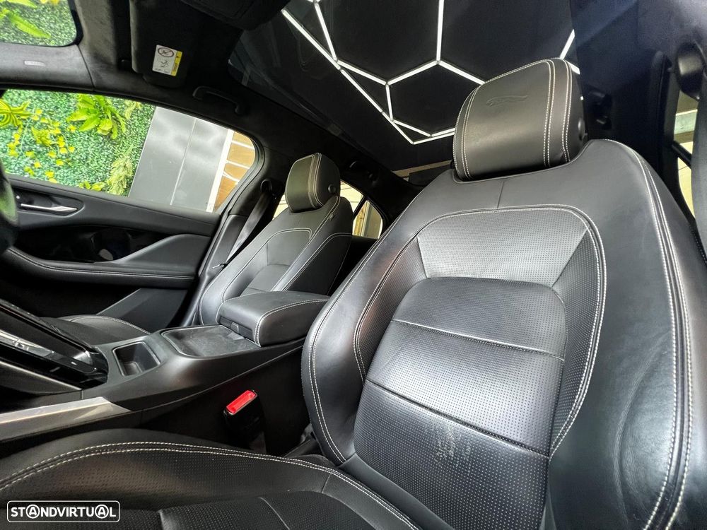 Jaguar I-Pace EV400 R-Dynamic HSE AWD - 10