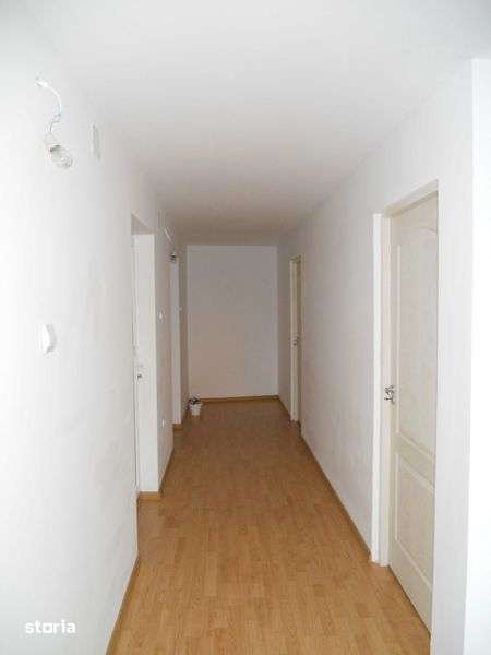 apartament 3 camere in imobil privat, 100 mp, langa Lisimed — fotografia 3