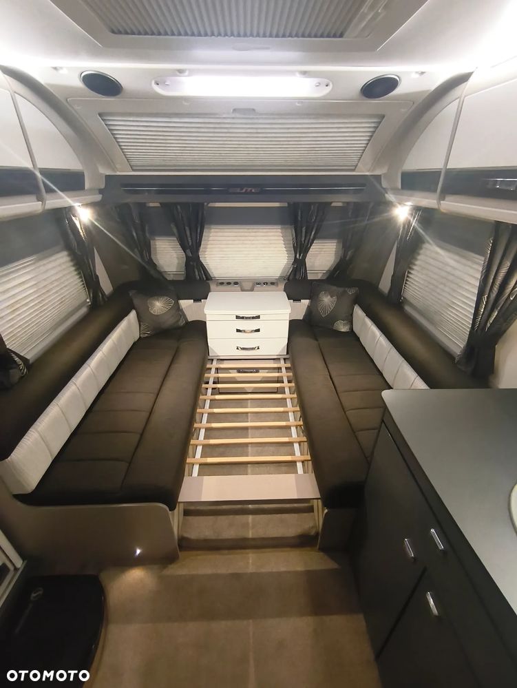 SWIFT Sterling Elite - 22