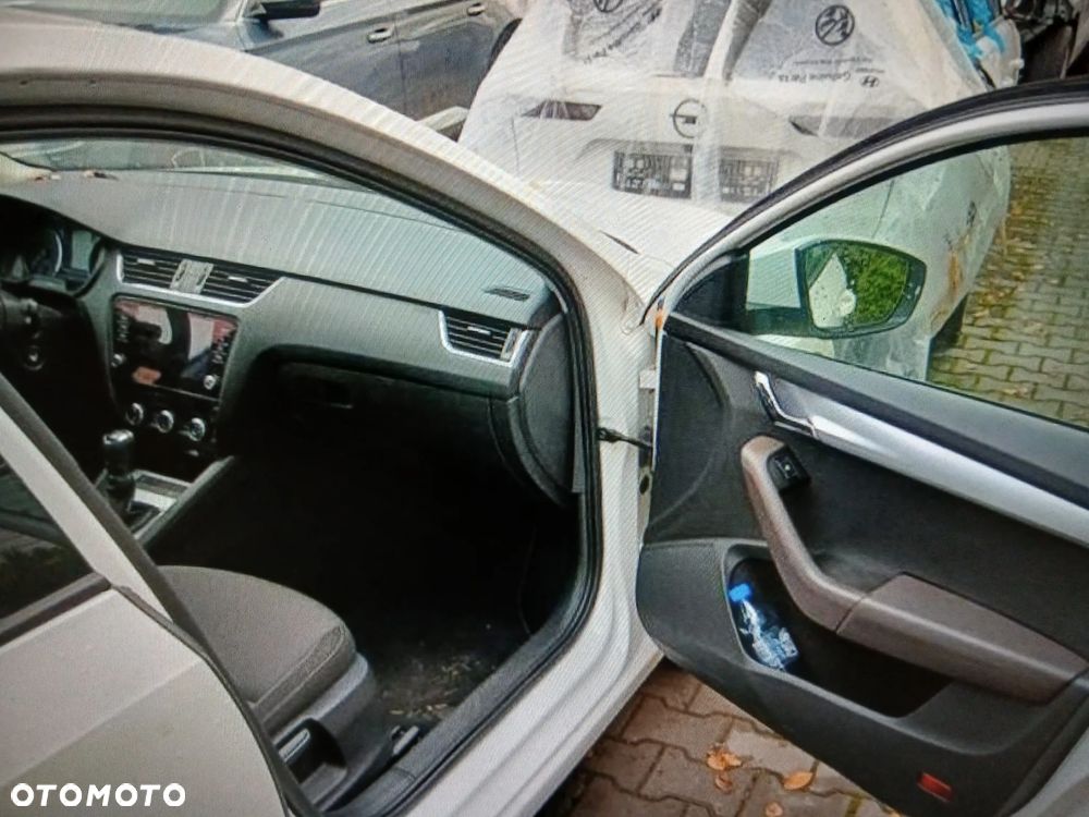 Skoda Octavia - 16