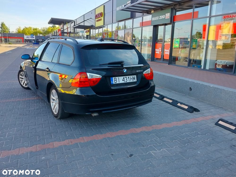 BMW Seria 3 318d DPF - 6