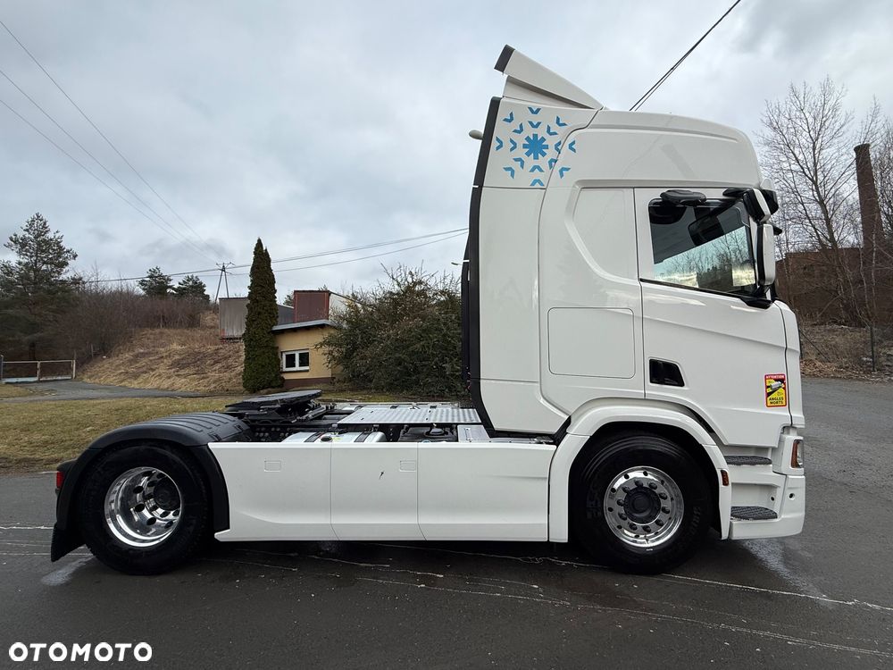 Scania R 500 *FULL LED* P+T PODUCHY* ALUSY* 315/70 NOWE MICHELIN* 2 BAKI* KLIMA POSTOJOWA* LODÓWKA* NAVI* NOWY TYP SILNIKA* Z Francji - 4
