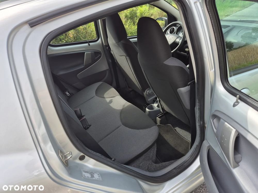 Toyota Aygo 1.0 VVT-i - 11