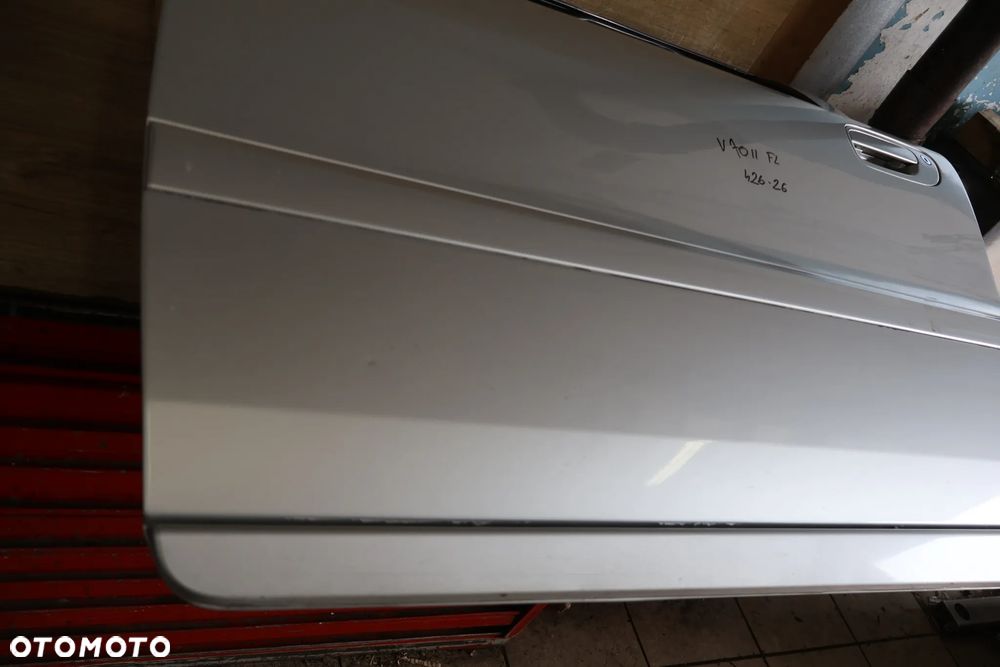VOLVO V70 II S60 I LIFT 04-07 DRZWI LEWE PRZÓD PRZEDNIE 426-26 EUROPA ŁADNE - 2